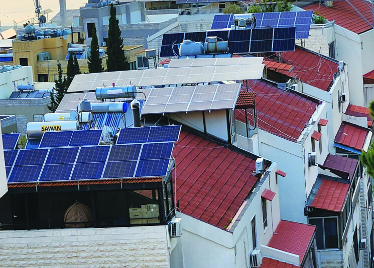 إنتاج لبنان من الطاقة الشمسية يرتفع الى 1000 ميغاوات